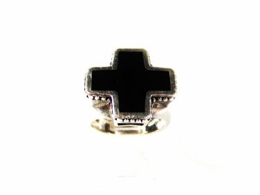 Gothic Sterling Silver Black Cross Ring Size 7 Unbranded 33116