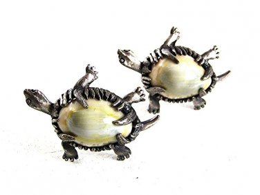 Vintage Silvertone Sea Shell Turtle Cufflinks By S in SHIELD 81817