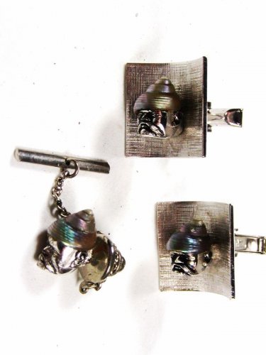 Very Odd 1960's - 70's Snail Oriental Face Silvertone Cufflinks Tie Tac by Swank