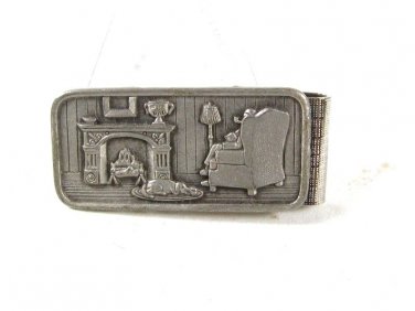 Fireplace Dog Arm Chair Pipe Man Reading Book Money Clip Unbranded 62216