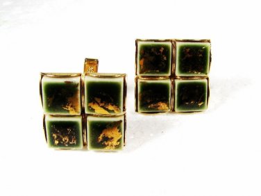 1970's Gold Tone & Black Cufflinks Unbranded 122315
