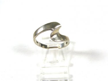 Sterling Silver Modernist Ring SZ 8 Unbranded 81815