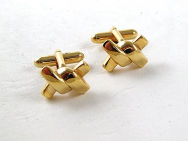 Vintage Gold Tone Cufflinks 121916
