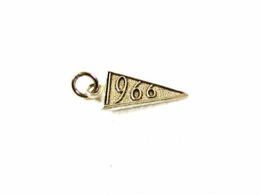 1960's-70's Silvertone 1966 Charm By KINNEY 32116