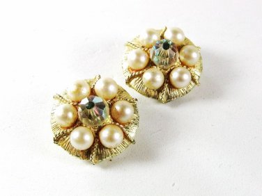 1950's Silvertone & Pearls Clip On Earrings By CORO 41116
