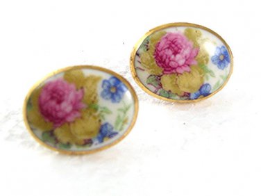 Vintage Porcelain Roses Screw Back Earrings 72717