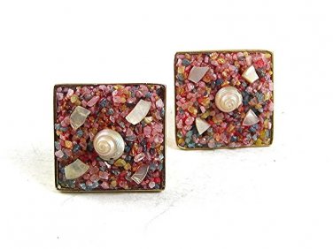 Vintage 1970's Goldtone Confetti Shells Pink White Cufflinks 10917