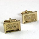 Vintage Goldtone Dress Cufflnks By D w Fleur de Lis In Middle 91417