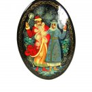 Russian Santa Claus & Mrs. Black Lacquered Wood Brooch Unbranded 91115