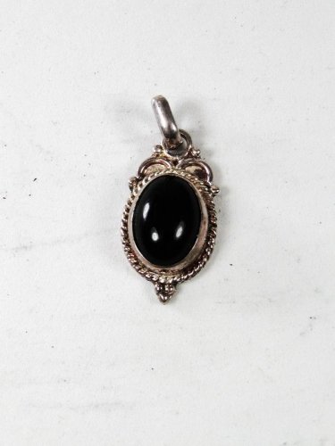 Small Sterling Silver & Black Onyx Pendant 7416