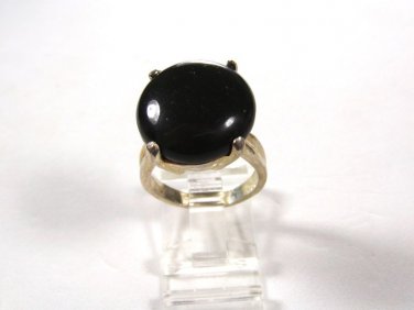 Sterling Silver & Black Ring Size 7 1/2 Unbranded 81715