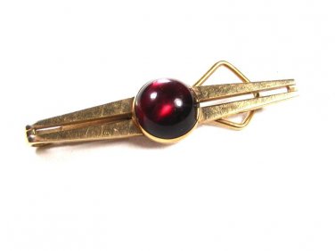 Mid Century Goldtone & Red Tie Clasp by SWANK.101615