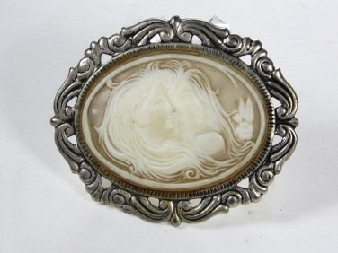 Vintage Silvertone &  Molded Plastic ? Cameo Lady Brooch Unbranded 91215