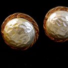 Vintage Goldtone & Pearlized Cufflinks
