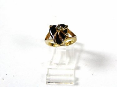 Vintage Goldtone & Black Costume Heart Ring SZ 5 Unbranded 82615
