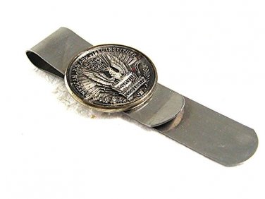 Vintage American Iron & Steel Right Makes Might MCMVIII Tie Clasp 72117