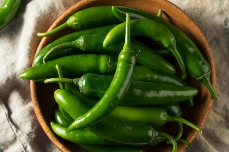 seeds 30 serrano pepper non-gmo fresh for your garden