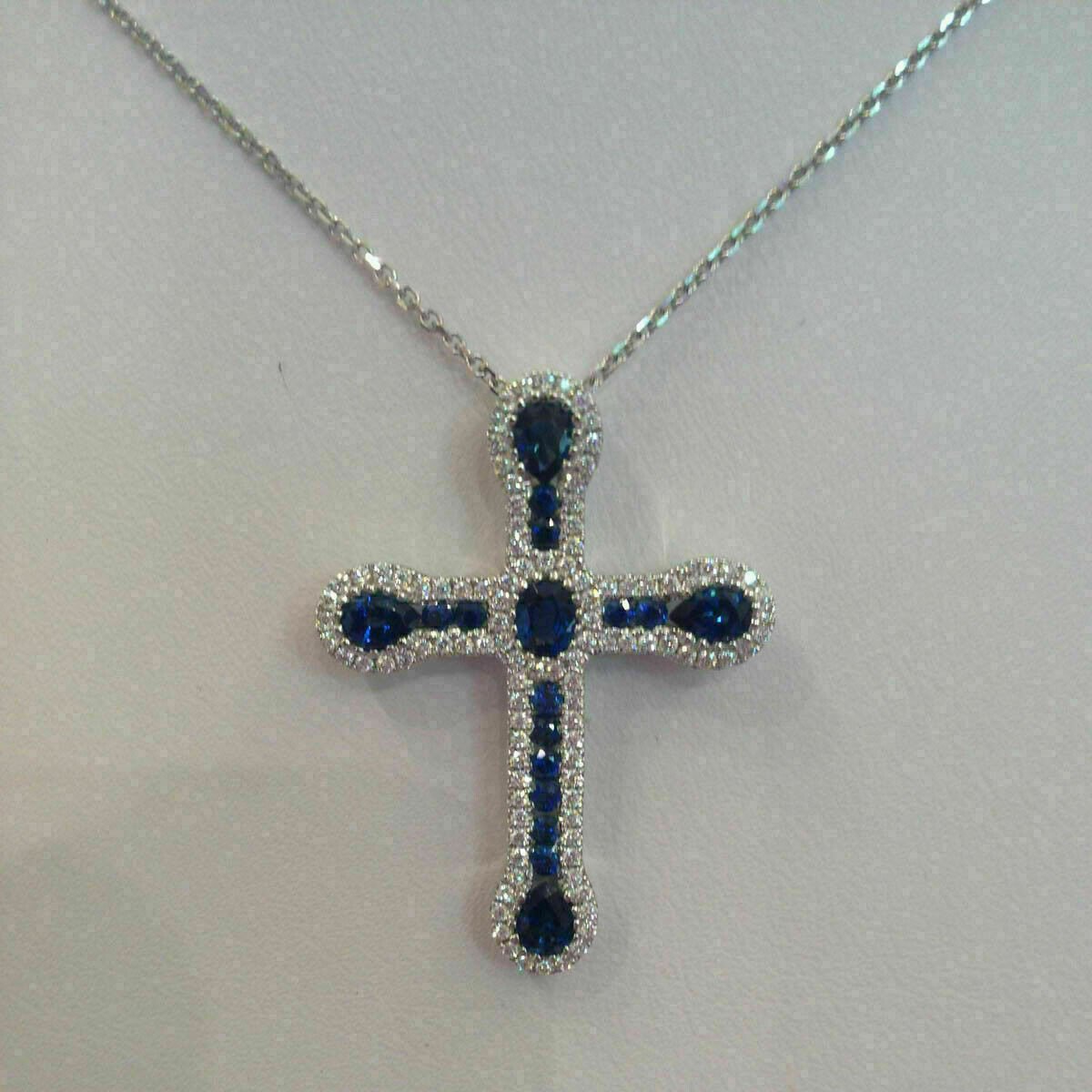 2.33Ctw Round Cut D/VVS1 Blue Stone Cross Pendant 14k White Gold Finish