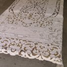Table Cloth Embroidered by hand Period First Twentieth Century 900 Lace Cotton