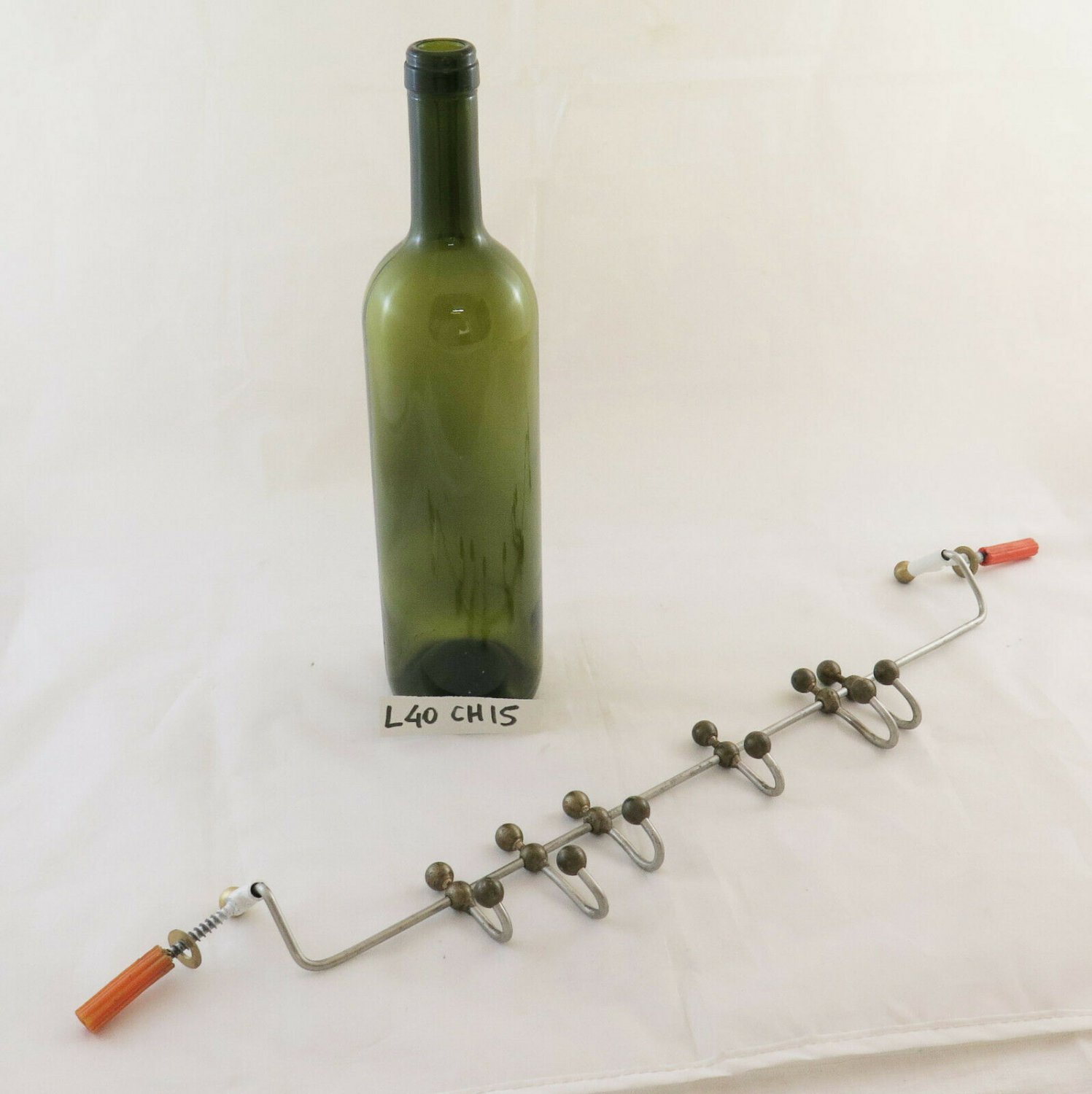 Towel Rack Coat Hangers Hooks Wall Vintage IN Metal 15 11/16in CH15