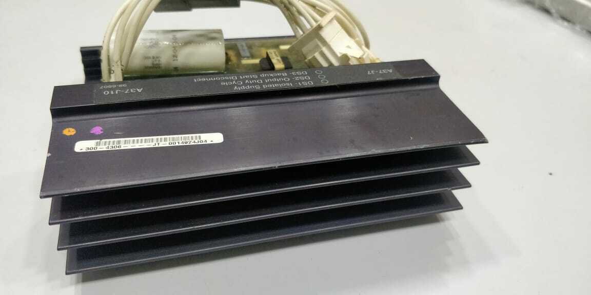 Cummins Generator Regulator - Auto Volt (24 V) Part No. 300-4306