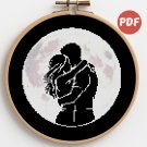 A couple in love against the moon on Valentine's Day - Cross-stitch pattern PDF - Instant download