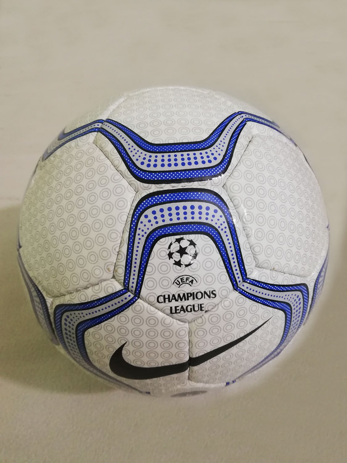 merlin nike ball