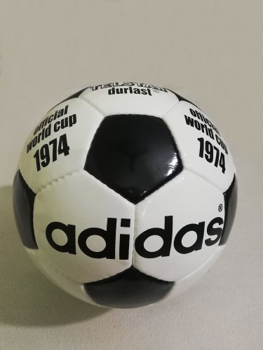 ADIDAS DURLAST TELSTAR &Acirc;&reg; | OFFICIAL LEATHER MATCH BALL | GERMANY WORLD CUP 1974