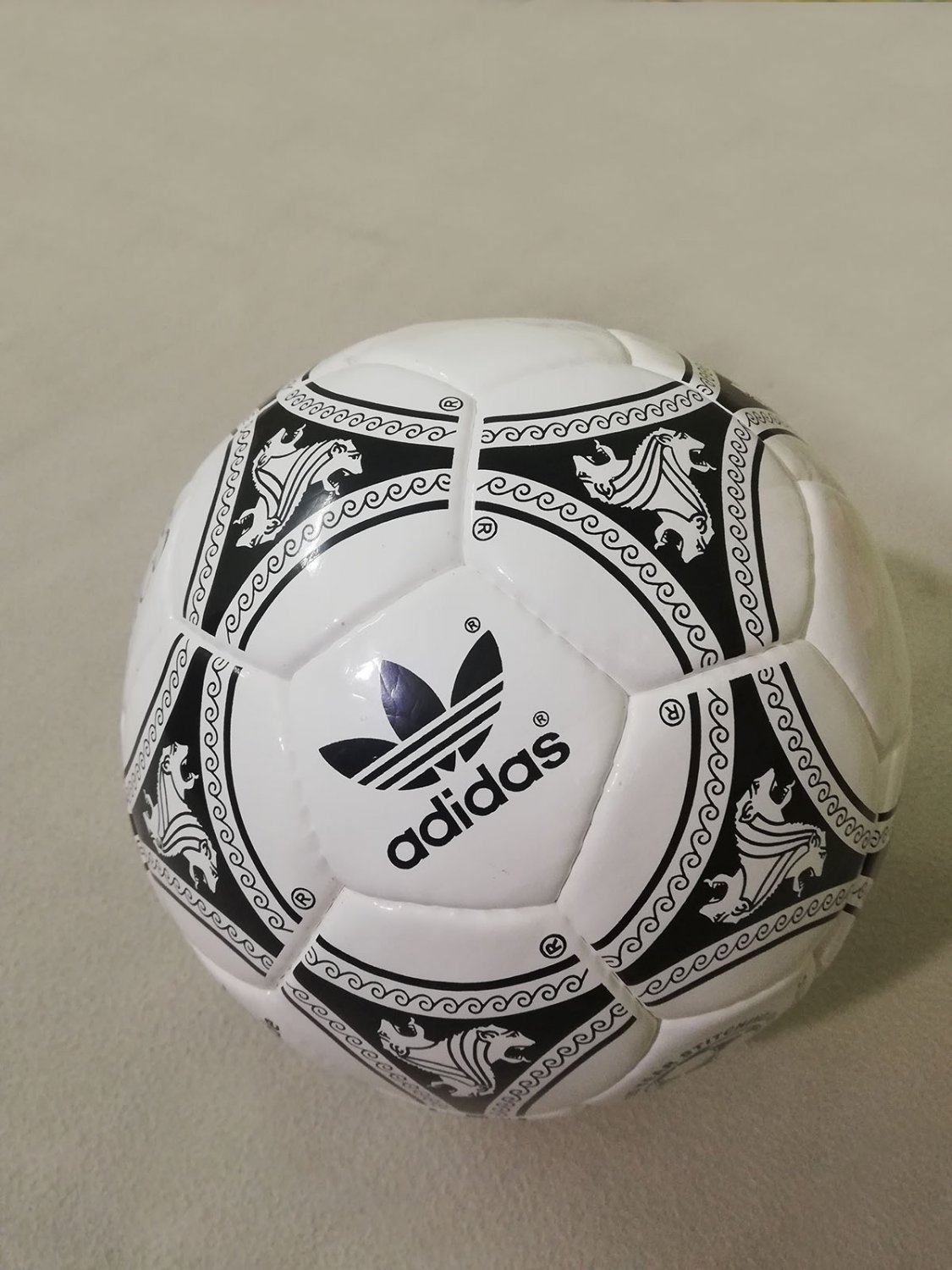 adidas etrusco unico ball