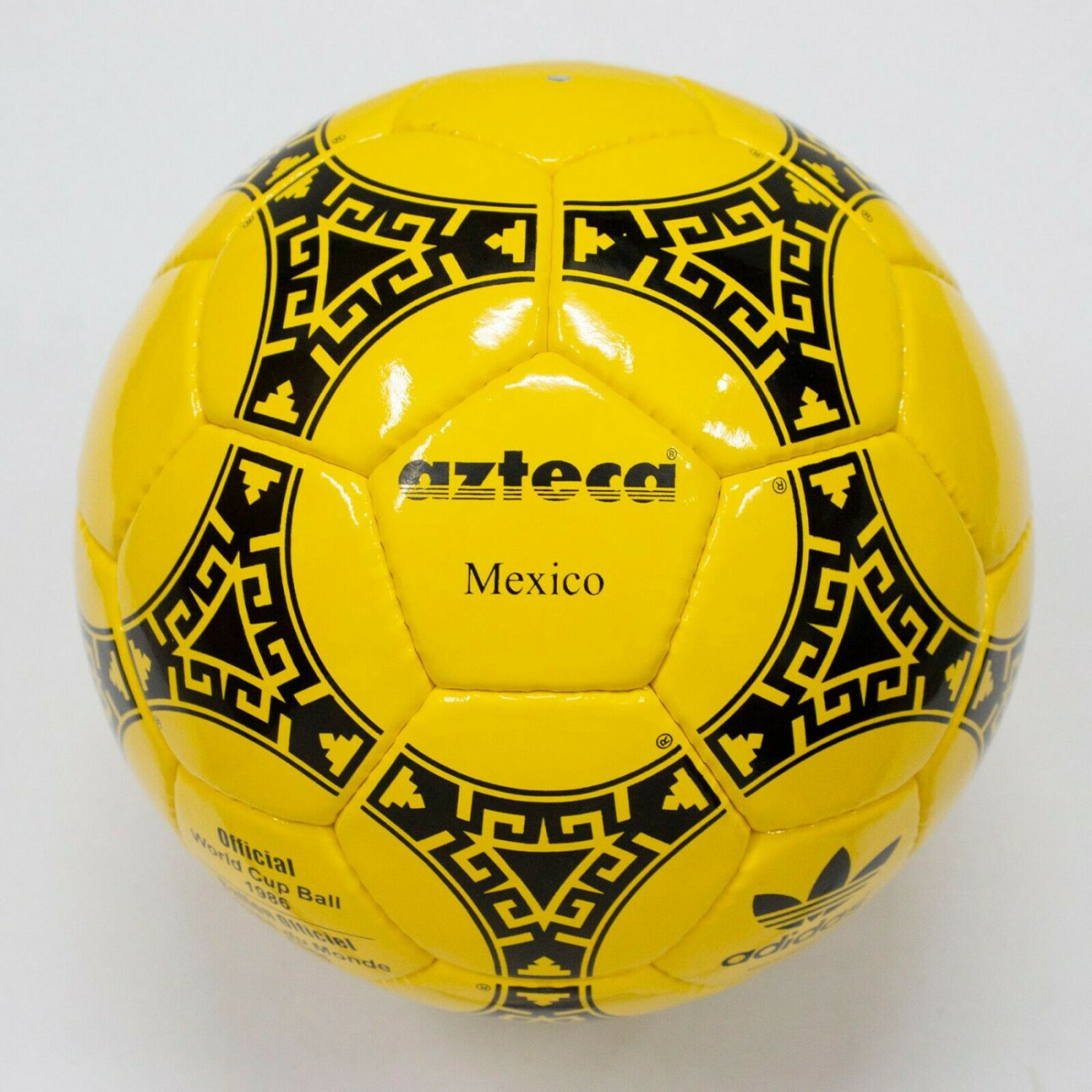 ADIDAS AZTECA FOOTBALL OFFICIAL MATCH BALL SOCCER FIFA WORLD CUP