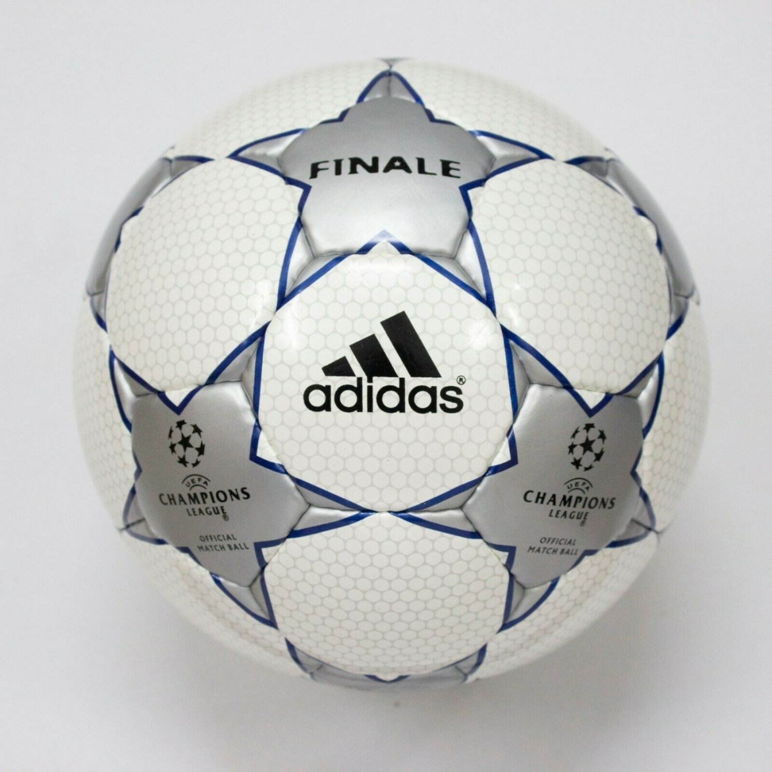ADIDAS FINALE SOCCER | GRAY STAR MATCH BALL | UEFA CHAMPIONS LEAGUE | FIFA 2002