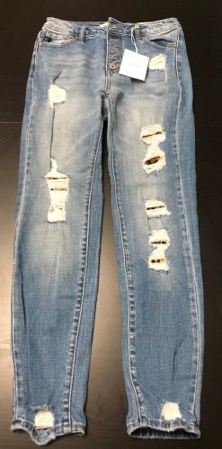 New KanCan Leopard Patch Distressed High Rise Size 3,5 & 7 available #KC7131M