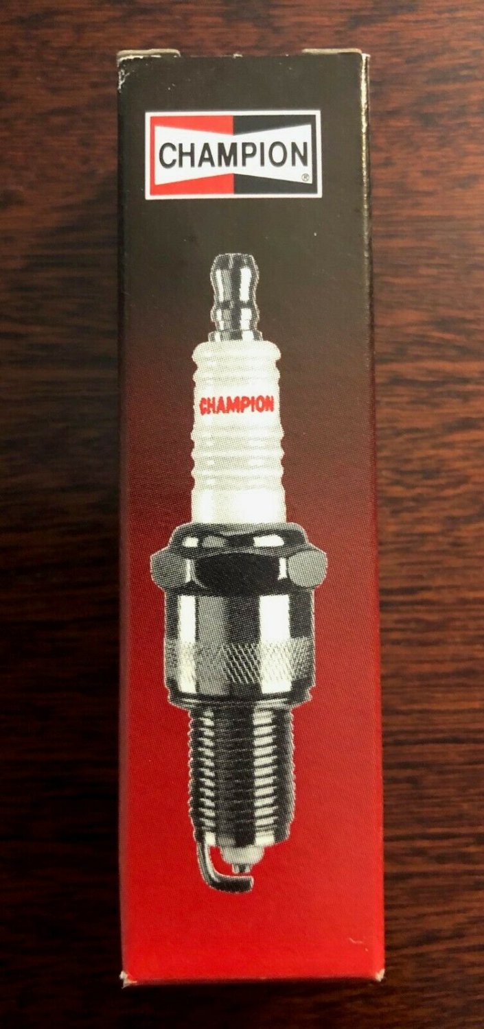 Champion Copper Plus Copper DJ7Y Spark Plugs&Acirc;&nbsp;Stock No.855 new in original box