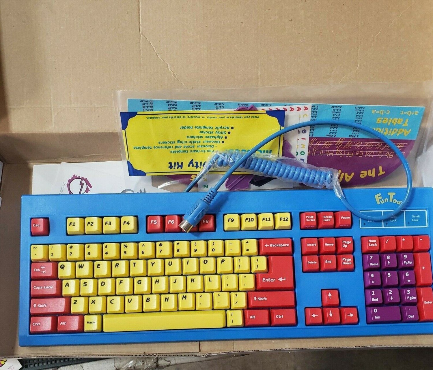 NEW Serial DIN 5 Pin Mini Compact Keyboard AT Din5 Vintage SIIG KB-1922
