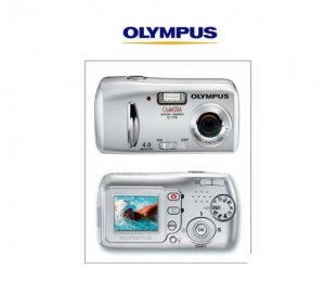 Olympus D-425 Point and Shoot Digital Camera, 4.0 Megapixel with 4x Digital Zoom