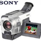 Sony CCDTRV318 - Digital Camcorder with 2.5" LCD and Steady Shot