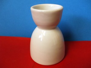 VINTAGE PORCELAIN EGG CUP KITCHEN COLLECTIBLE
