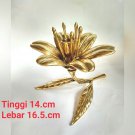 Lily Candle Holder / Brass Candle Holder