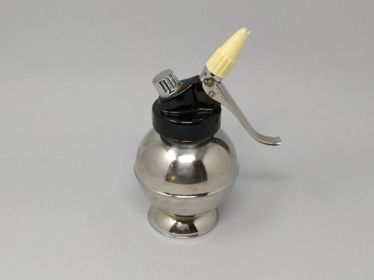 1950s Vintage Whipped Siphon