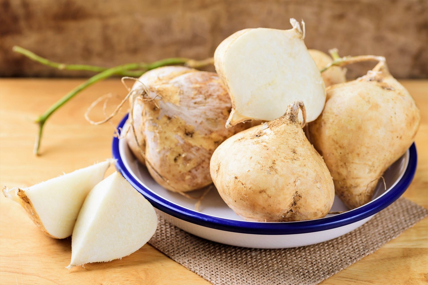 20 JICAMA Mexican Yam Bean Potato Bean Pachyrhizus Erosus Vining Legume Root Vegetable Blue Flower S
