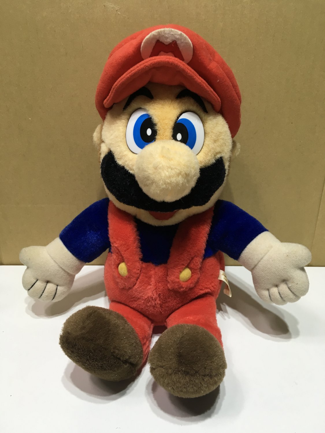 avanti mario plush