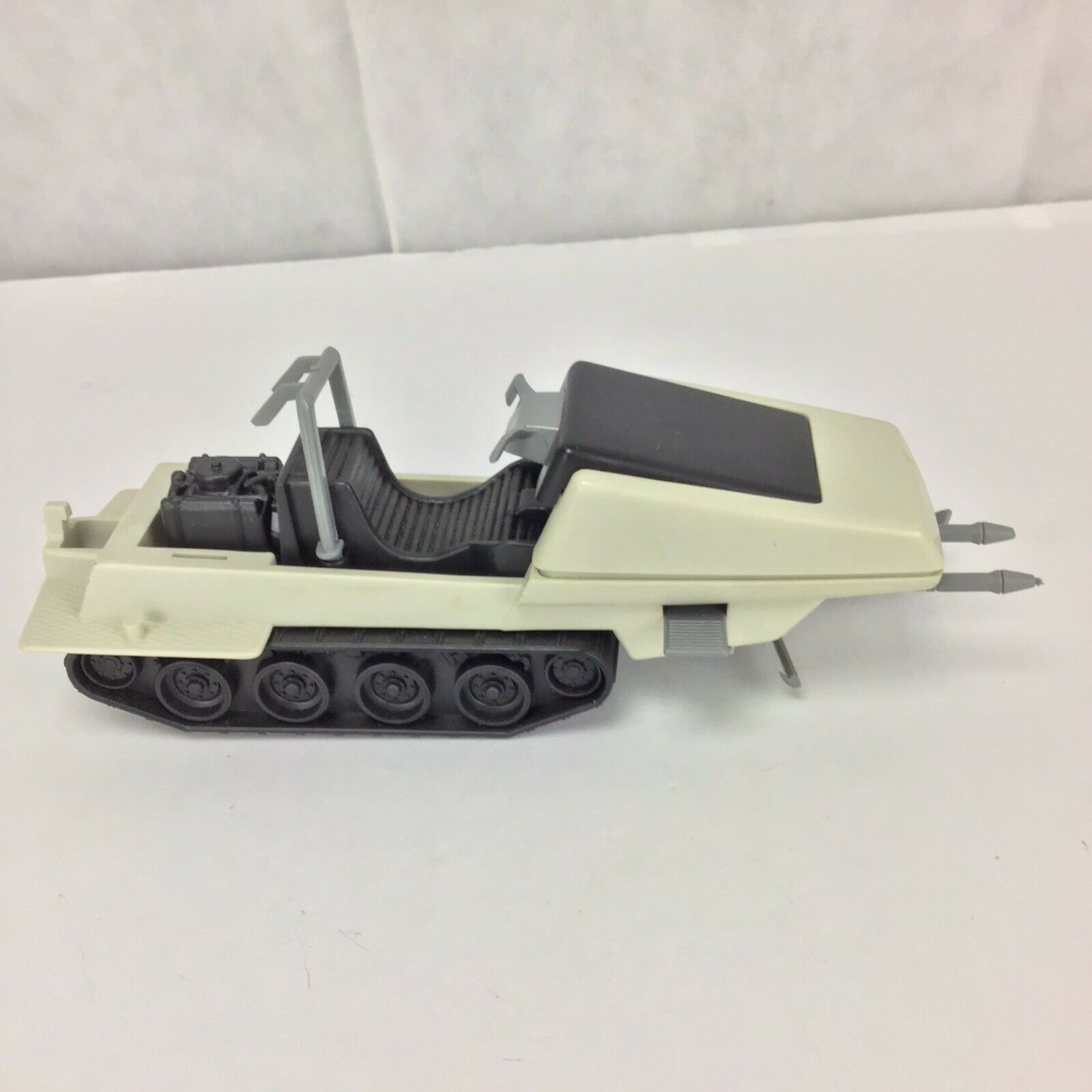 Vehicles Polar Battle Bear Skimobile  G.I. Joe, A Real American Hero Arah Vehicles Polar Battle Bear Skimobile