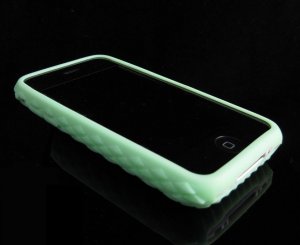 Premium High-Grade Textured Soft Rubber Silicone Skin Cover Case for Apple iPhone 3G - Green