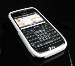 Hard Plastic Robotic Cover Case for Nokia E71 - White