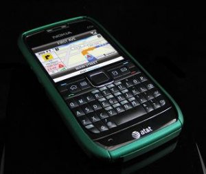 Hard Plastic Robotic Cover Case for Nokia E71 - Green