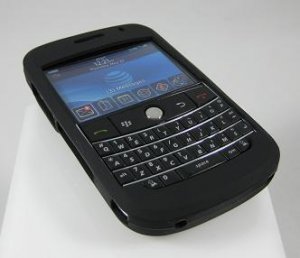 Premium Grip Soft Silicone Skin Cover Case for BlackBerry BOLD 9000 - Black