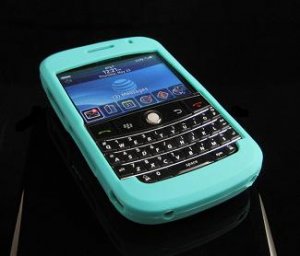 Premium Grip Soft Silicone Skin Cover Case for BlackBerry BOLD 9000 - Turquoise