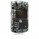 Hard Plastic Design Case for RIM BlackBerry 8330 Curve - Black Skulls