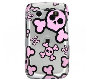 Silver/Pink Skulls Design Hard 2-Pc Snap On Faceplate Case for BlackBerry Bold 9700