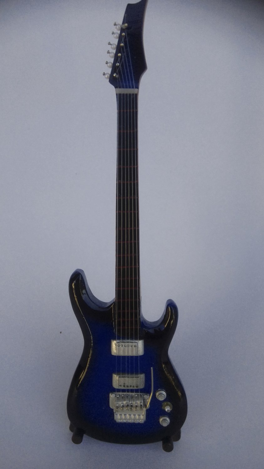 Miniature guitar decorative
